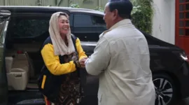 Prabowo Subianto dan Yenny Wahid. (Dok. Tim Media Prabowo)