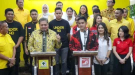Ketua Umum Partai Solidaritas Indonesia (PSI) Kaesang Pangarep melakukan kunjungan ke DPP Partai Golkar, Slipi, Jakarta Barat. (Facbook.com/@Airlangga Hartarto )