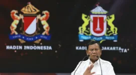 Calon presiden nomor urut 2 Prabowo Subianto menghadiri ‘Dialog Capres bersama Kadin: Menuju Indonesia Emas 2045’ di Jakarta. (Dok. TKN Prabowo - Gibran)
