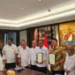 Foto : Kadin Indonesia dan BNSP jalin kerja sama melalui penandatanganan Nota Kesepahaman tentang Sinergitas Sertifikasi Kompetensi Kerja Nasional di Menara Kadin Indonesia, Jakarta, (5/2/24). (Doc.BNSP)