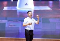 HUAWEI eKit Luncurkan Intelligent Office Solution 2.0, Hadirkan Akses Teknologi Cerdas bagi UKM